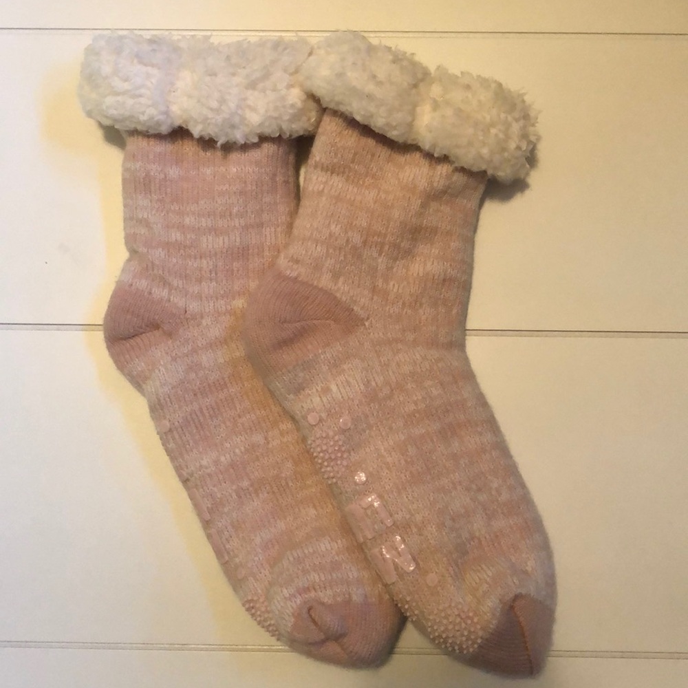 Muk Luks Pink Cabin Socks